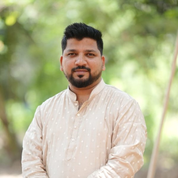 Aniket Mahadik 